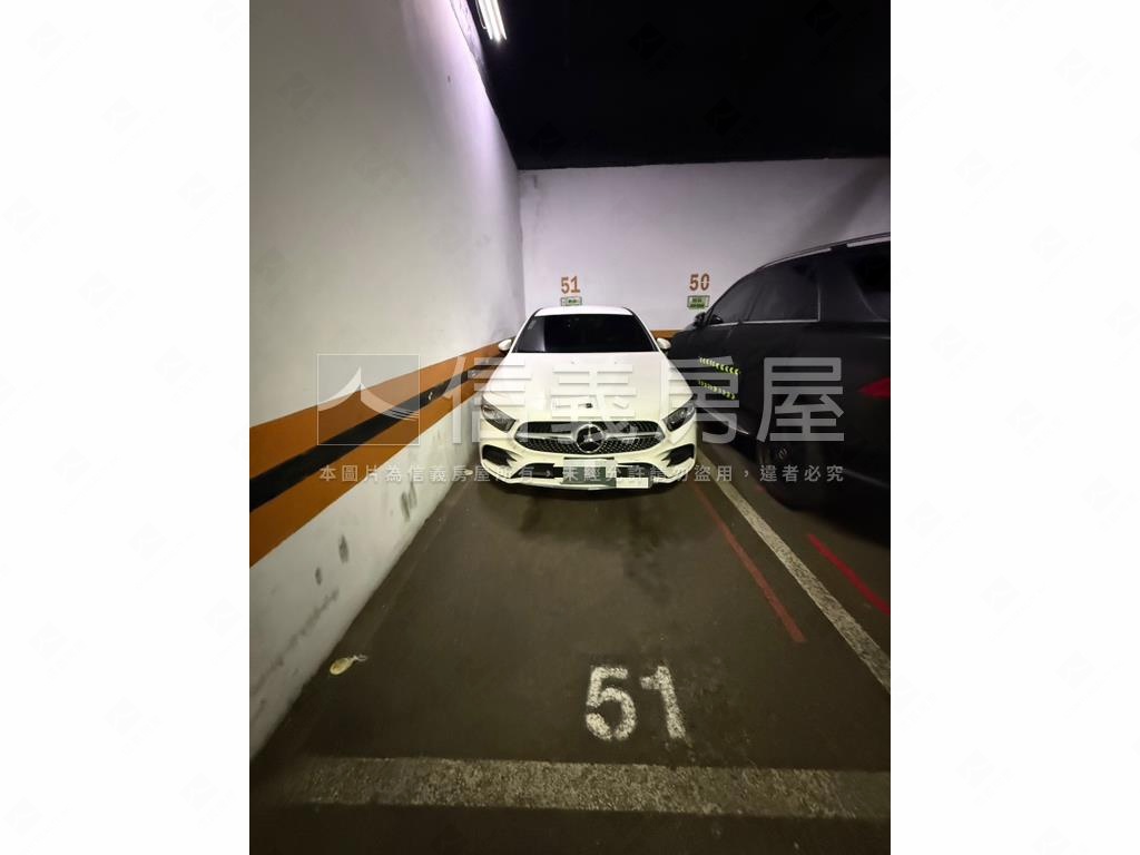 稀有昇陽大地兩房山景戶房屋室內格局與周邊環境