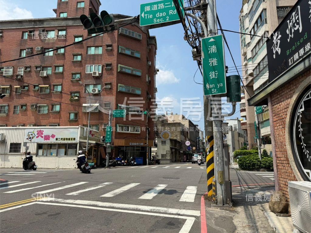 湳雅６６．８坪建地附店面房屋室內格局與周邊環境