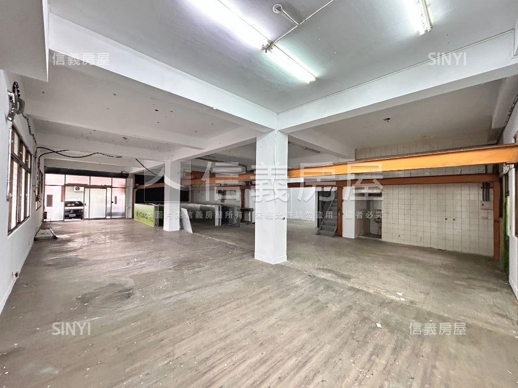 【化成路採光近捷運廠房】房屋室內格局與周邊環境