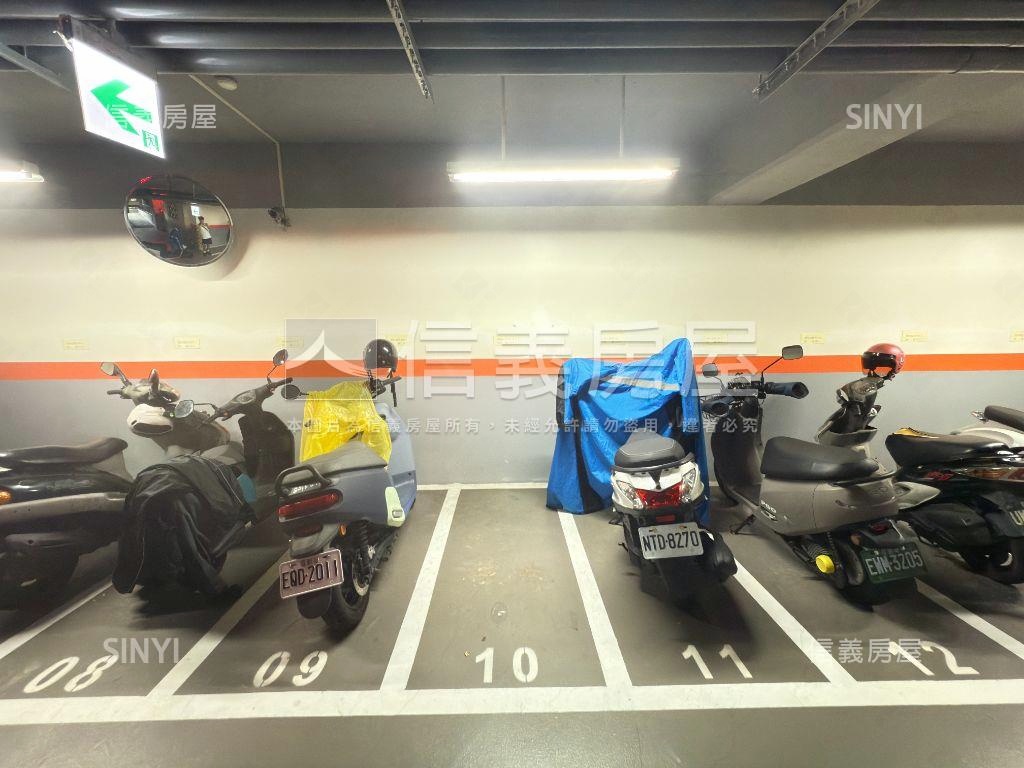 悅政大漂亮邊間三房車位房屋室內格局與周邊環境