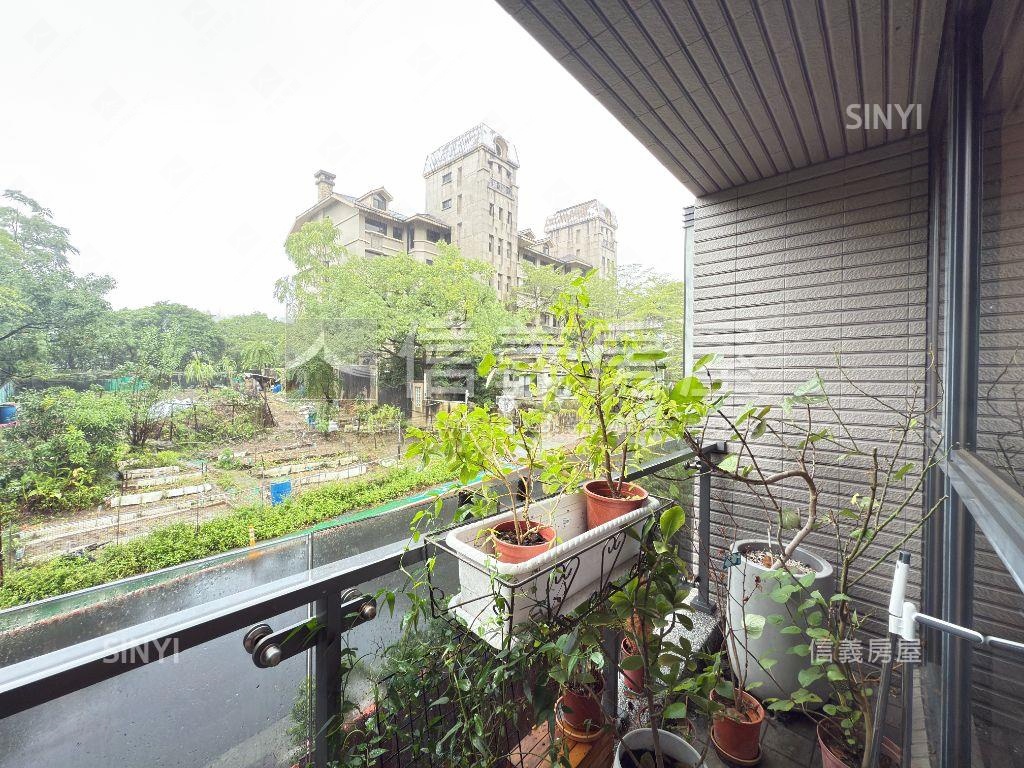 悅政大漂亮邊間三房車位房屋室內格局與周邊環境