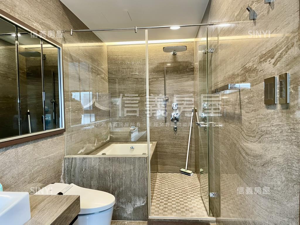 美麗殿尊爵豪邸房屋室內格局與周邊環境