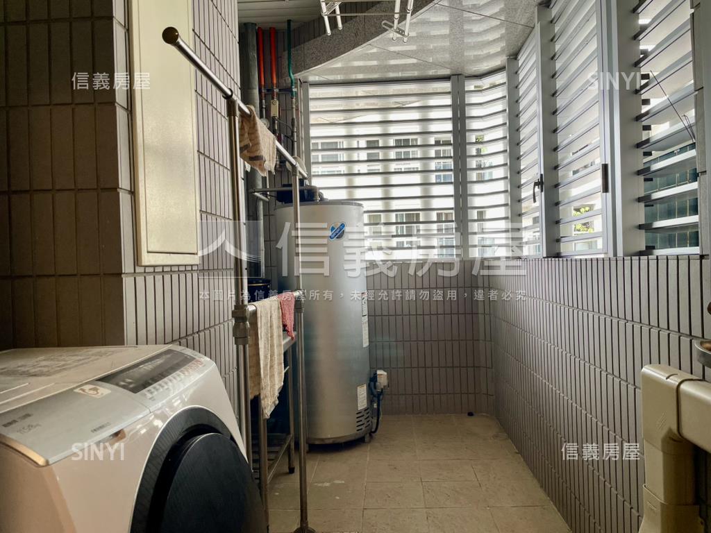 美麗殿尊爵豪邸房屋室內格局與周邊環境