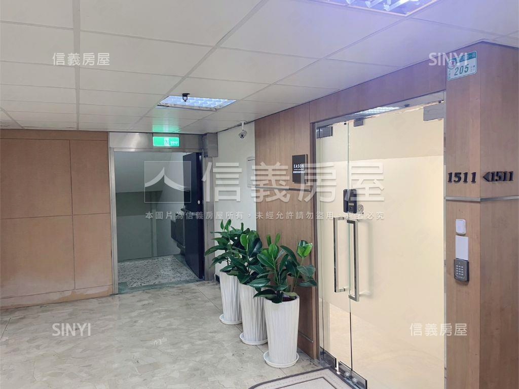 忠孝敦化黃金辦公房屋室內格局與周邊環境
