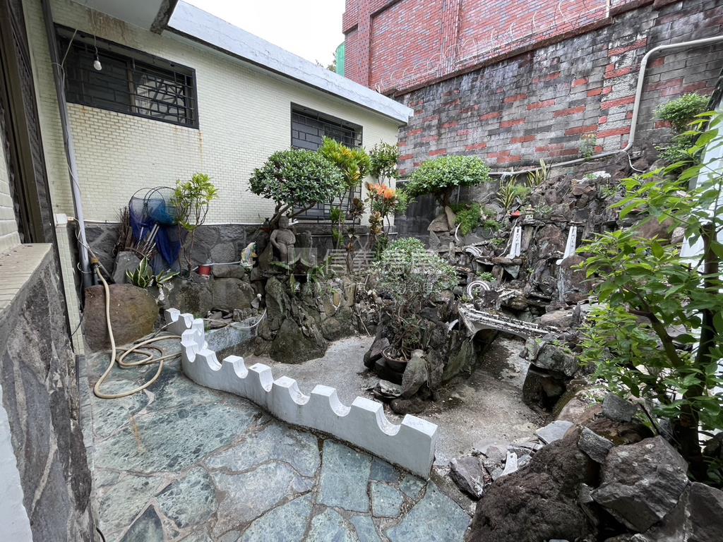 【精選】百坪庭院獨棟獨戶房屋室內格局與周邊環境