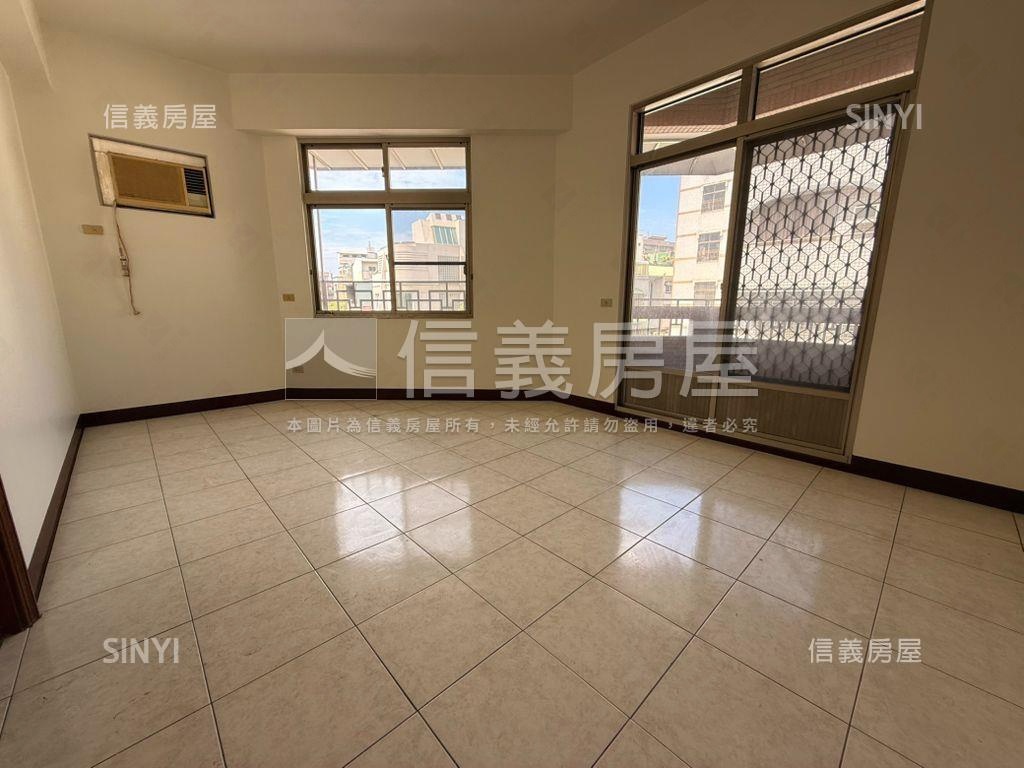 ▪️東區角窗店面．收租寶房屋室內格局與周邊環境