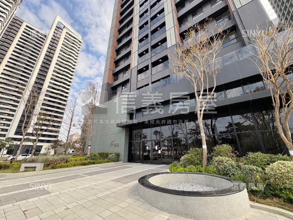 愛琴海港灣２房居房屋室內格局與周邊環境