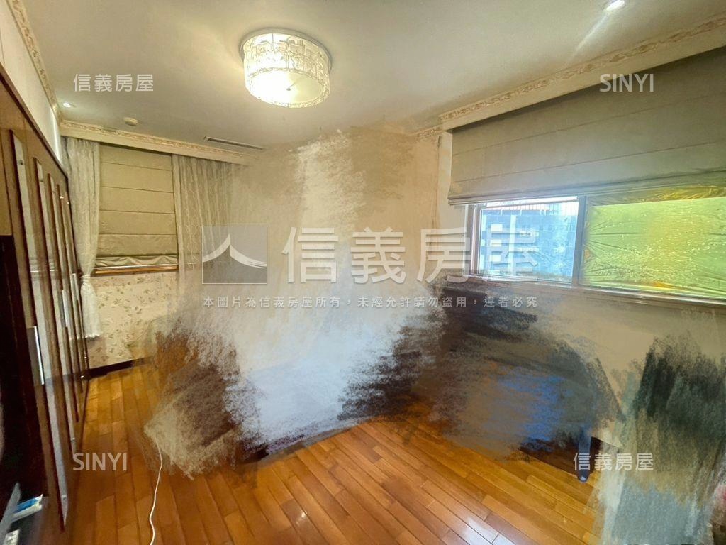 安和路首選電梯三房房屋室內格局與周邊環境