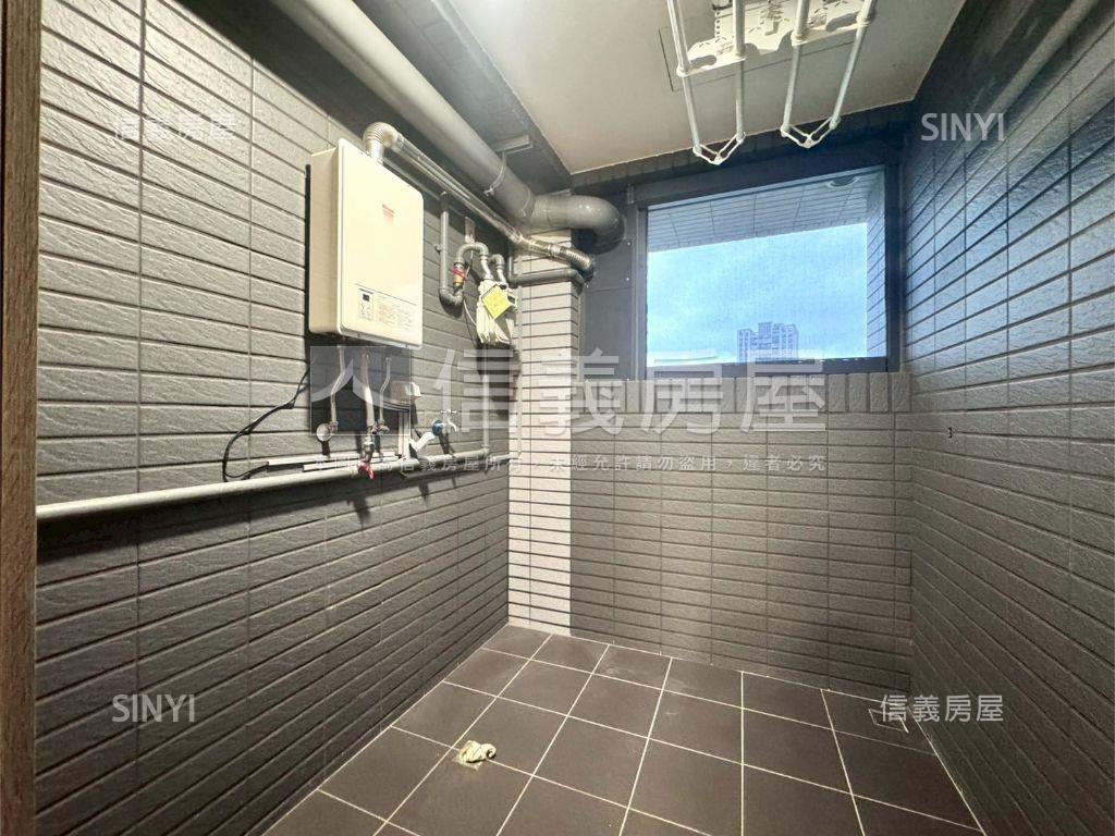 北屯美裝潢高樓大三房平車房屋室內格局與周邊環境