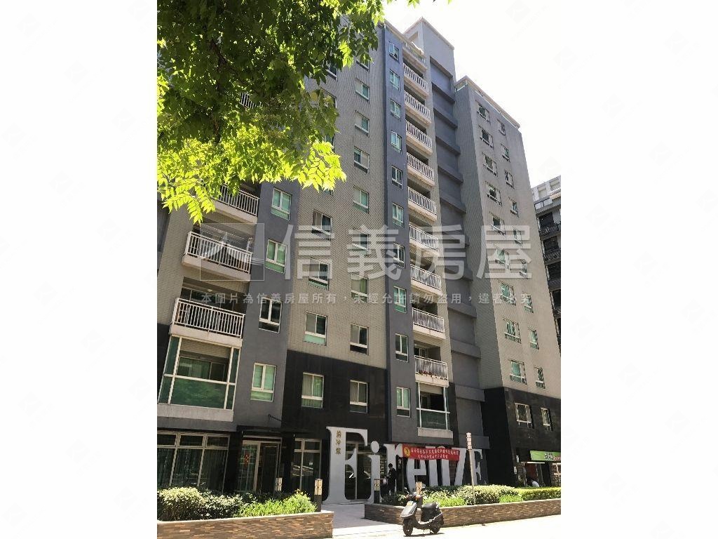 紅樹林近輕軌黃金店面房屋室內格局與周邊環境