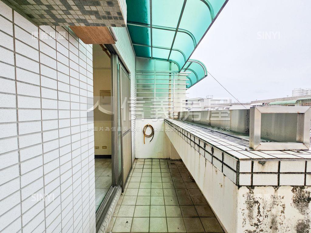 近交流道門前好停車透天房屋室內格局與周邊環境