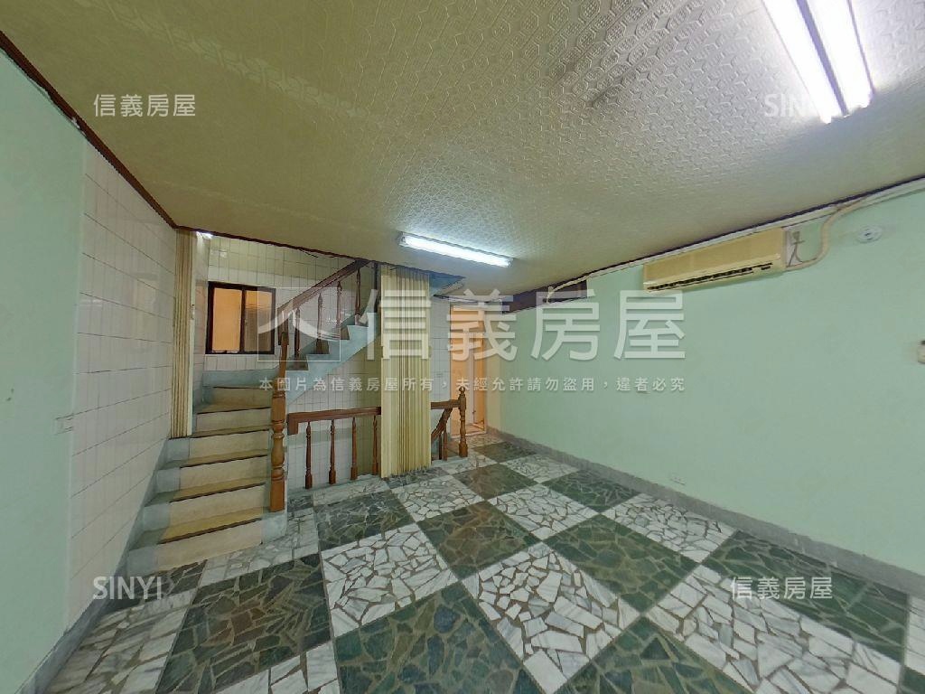 海山捷運方便１樓房屋室內格局與周邊環境