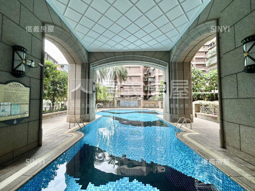 【昇陽國艷】電梯四房車位房屋室內格局與周邊環境