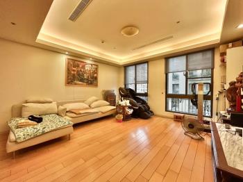 【昇陽國艷】電梯四房車位