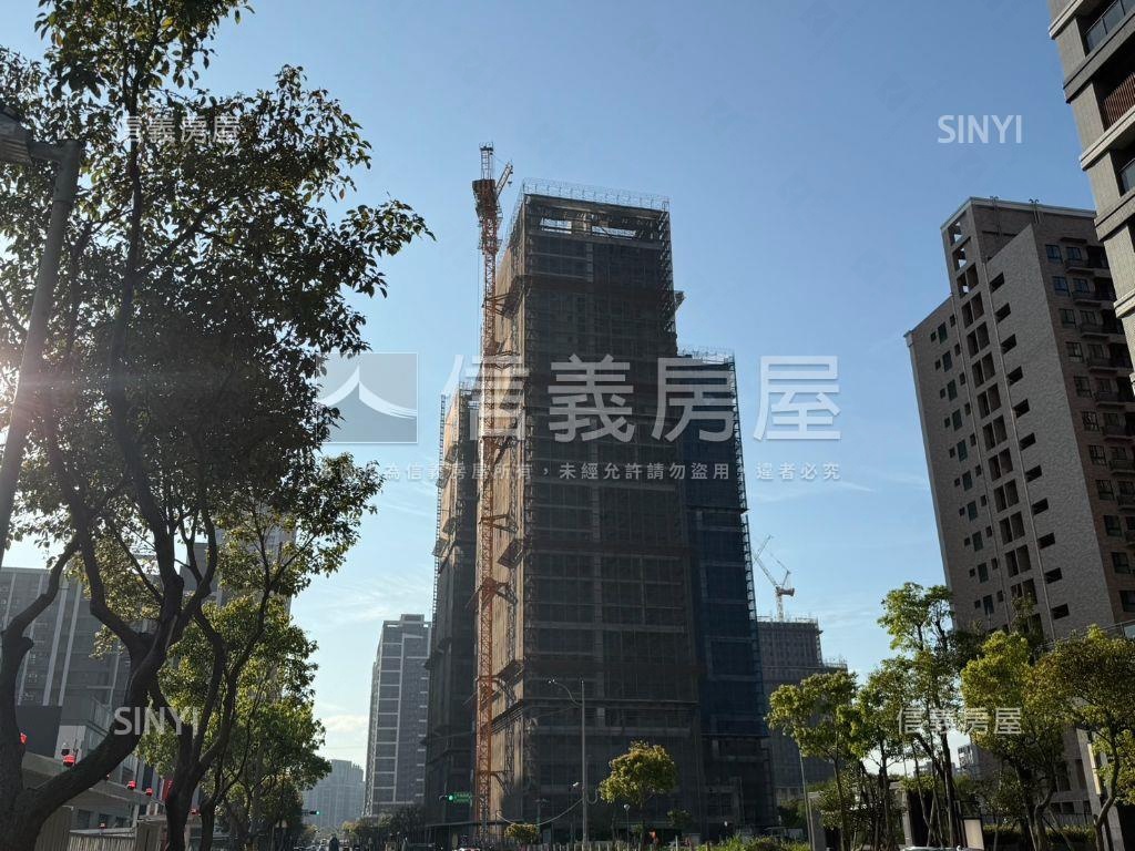 玄泰Ｔ１近學校中高樓景觀房屋室內格局與周邊環境