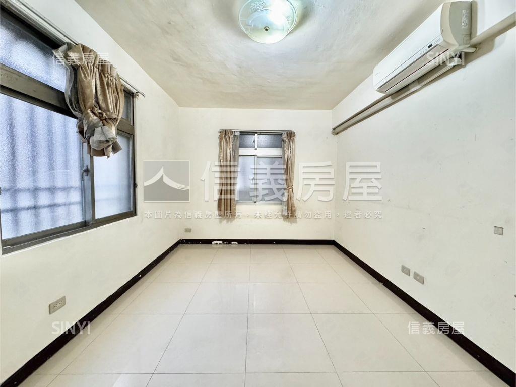 區公所邊間三樓房屋室內格局與周邊環境