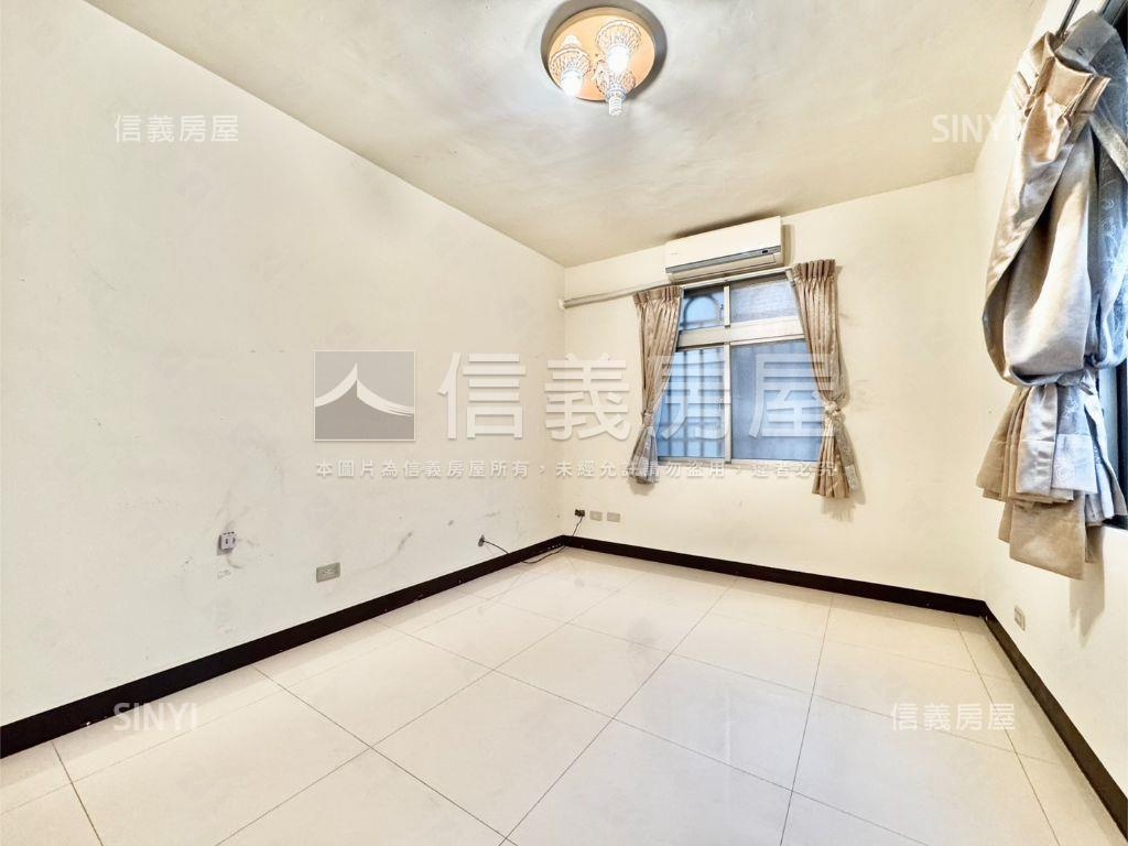 區公所邊間三樓房屋室內格局與周邊環境