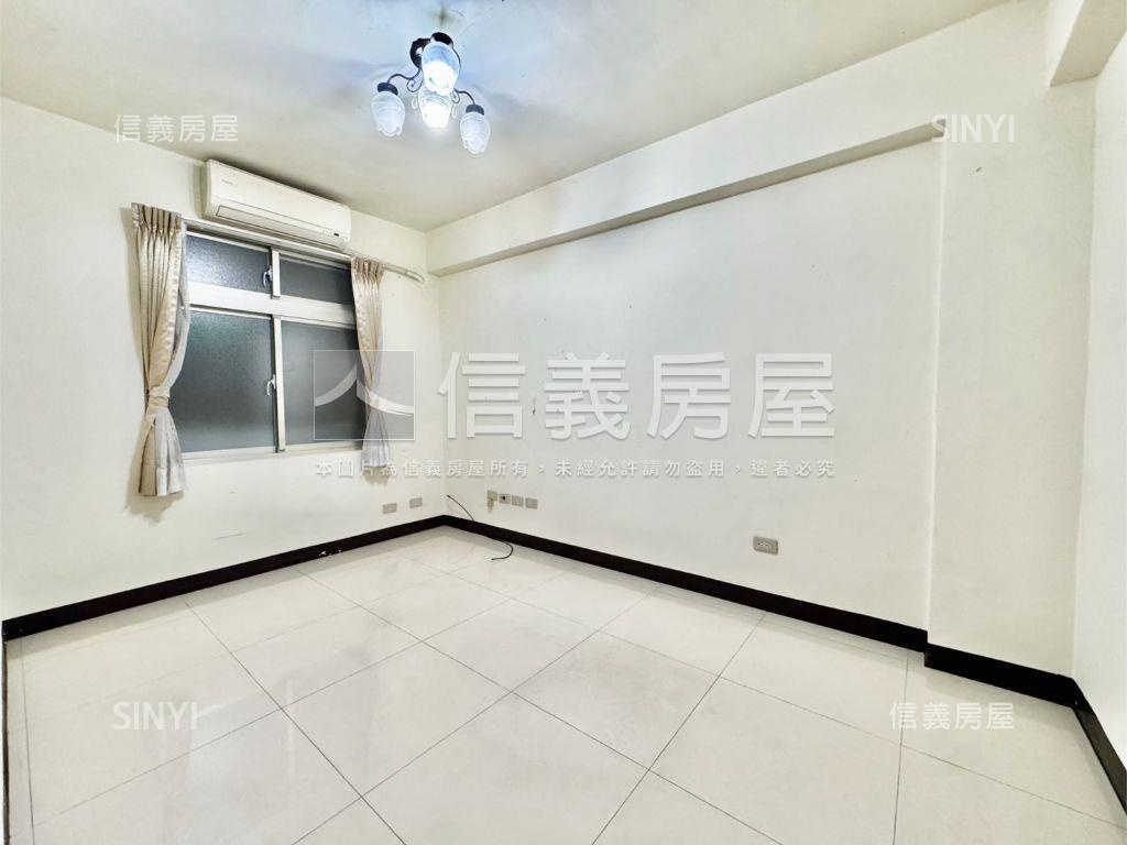 區公所邊間三樓房屋室內格局與周邊環境