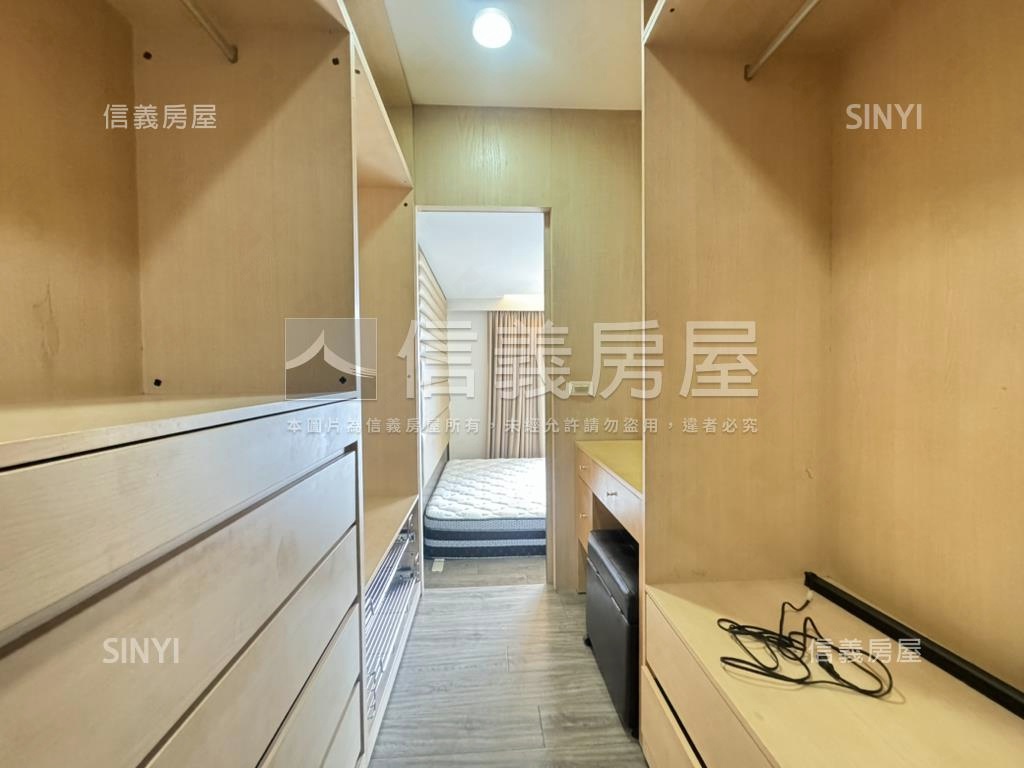 愛河畔天河２房平車美宅房屋室內格局與周邊環境