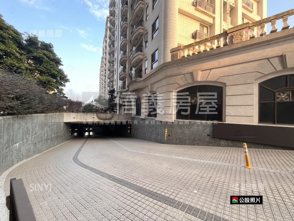 鼎藏大硯雅致三房車位房屋室內格局與周邊環境