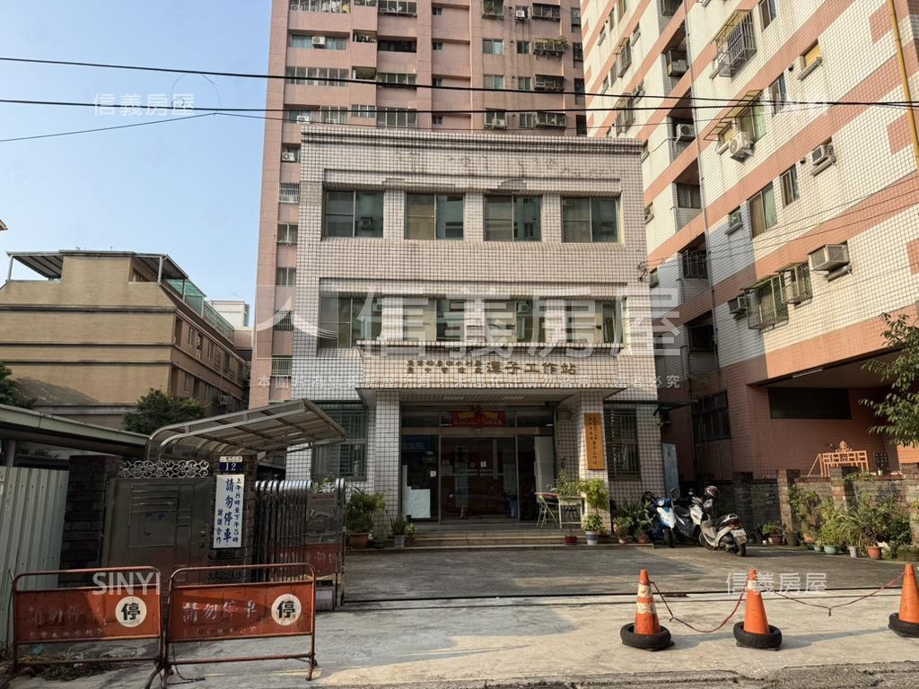 潭子大城凱悅四房格局方正房屋室內格局與周邊環境