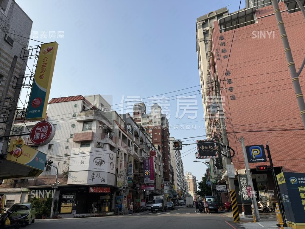 潭子大城凱悅四房格局方正房屋室內格局與周邊環境