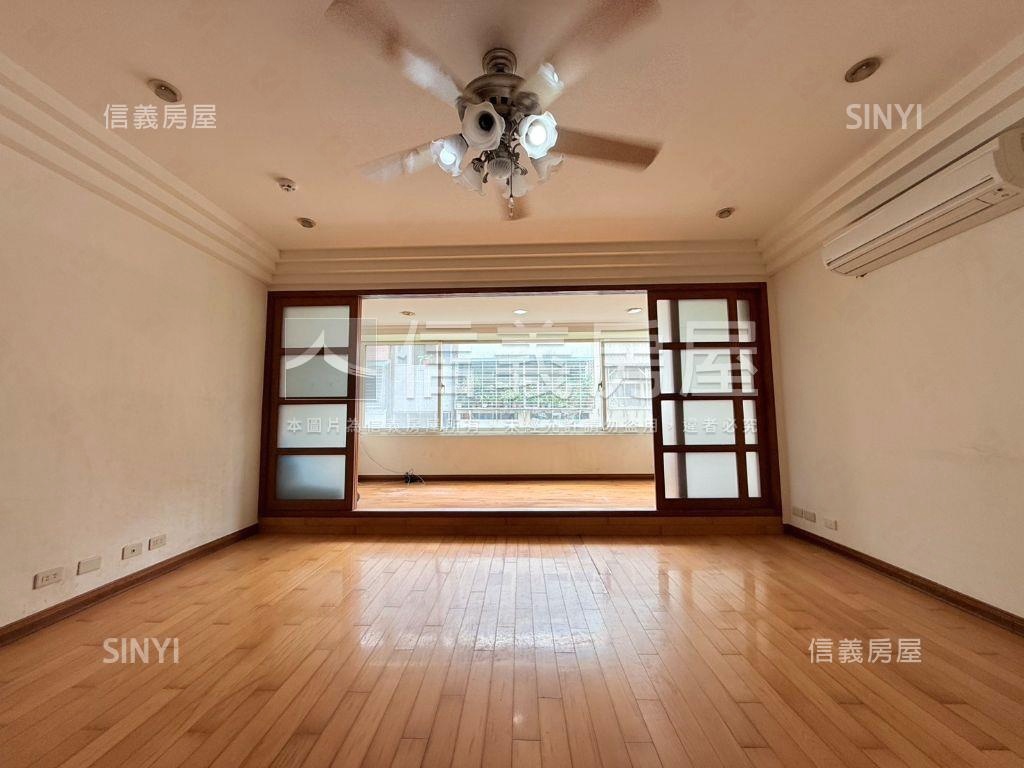 榮華三路靜巷三樓房屋室內格局與周邊環境