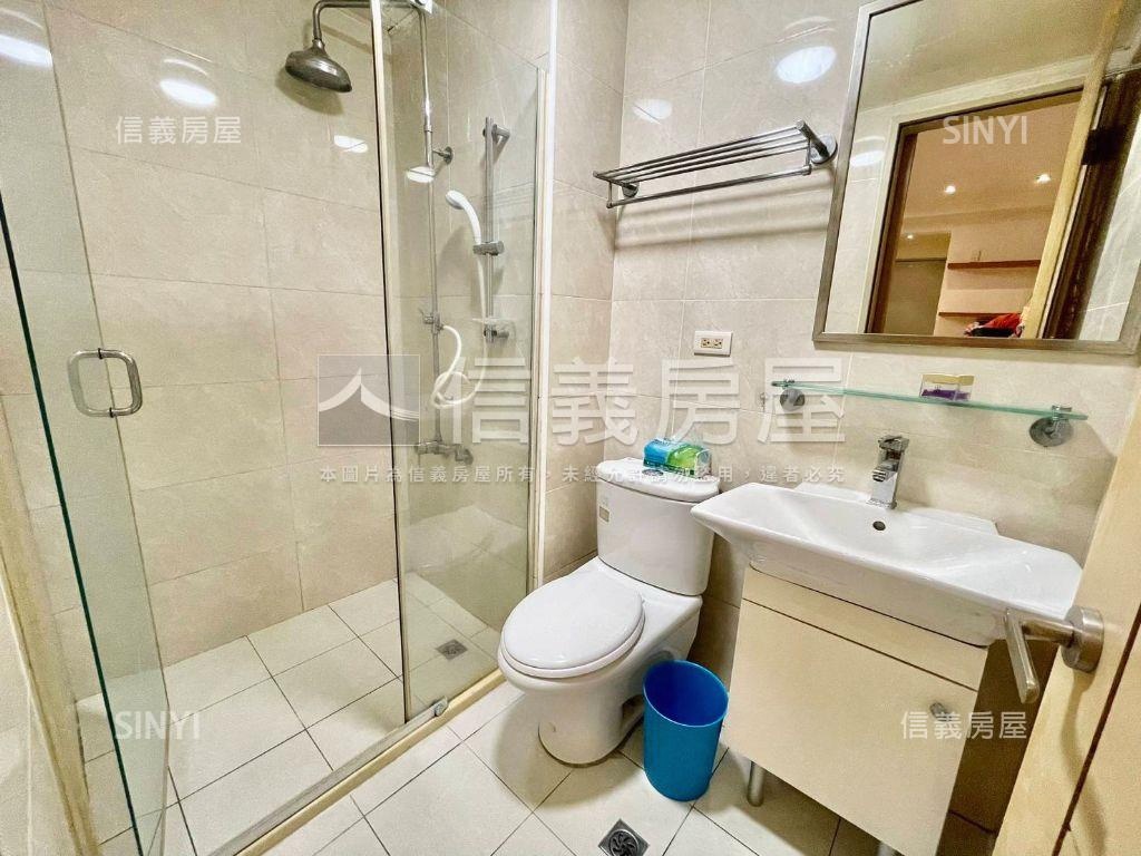 近家樂福佐賀三房美屋房屋室內格局與周邊環境