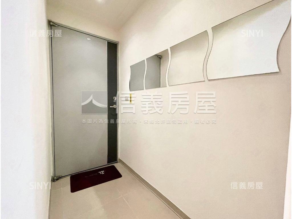 近家樂福佐賀三房美屋房屋室內格局與周邊環境