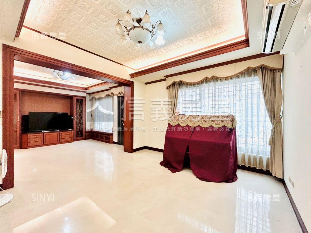 大雅學府震後稀有雙拼別墅房屋室內格局與周邊環境