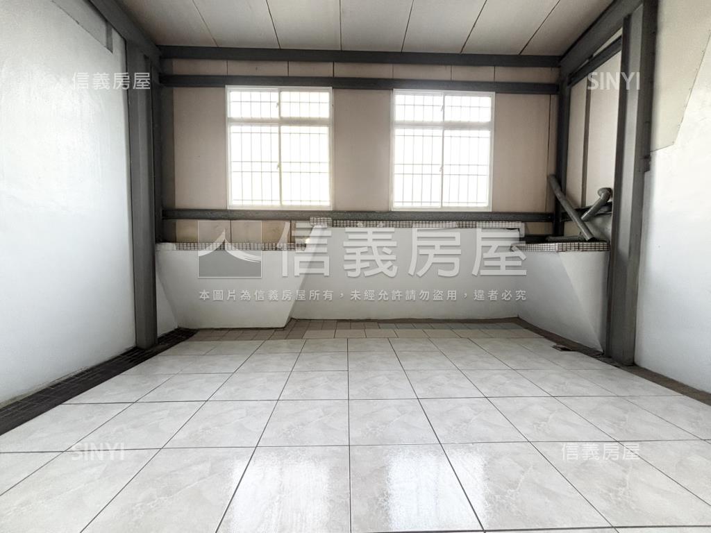 ★專任畢卡索花園透天別墅房屋室內格局與周邊環境