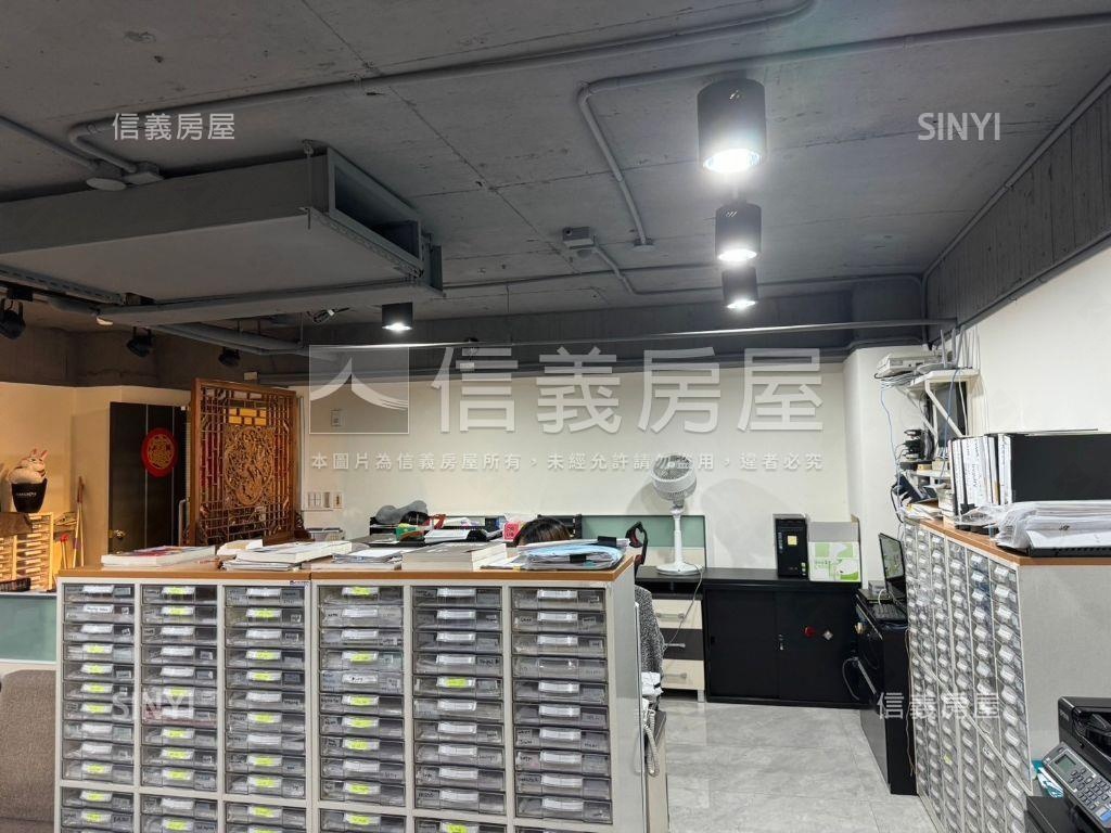 前棟林蔭敦南保富寰宇純辦房屋室內格局與周邊環境