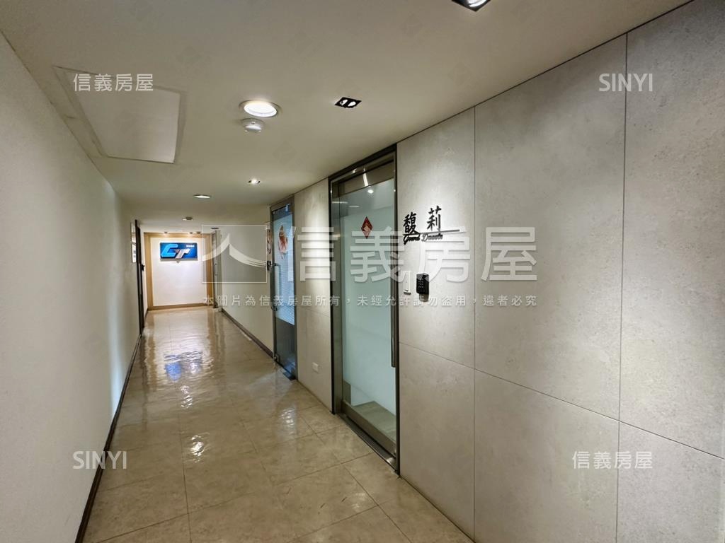 前棟林蔭敦南保富寰宇純辦房屋室內格局與周邊環境