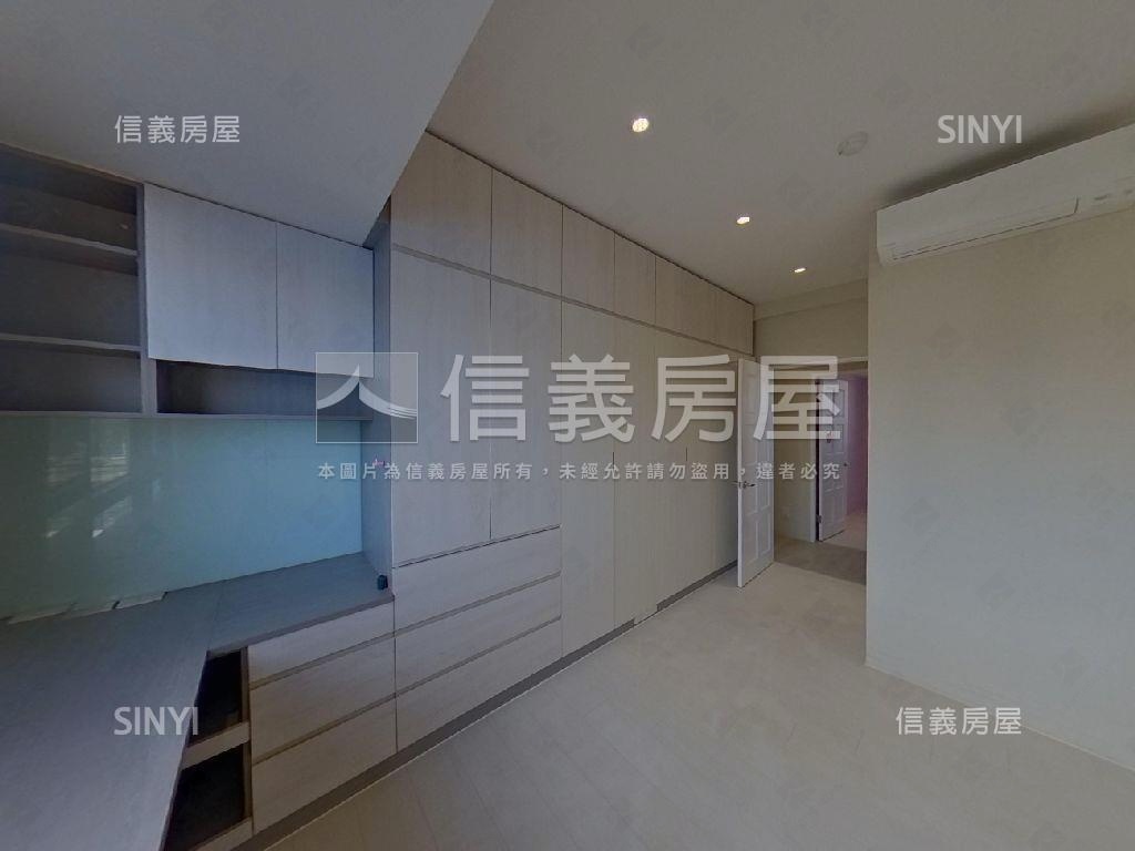 靜心高樓邊間美妝四房車位房屋室內格局與周邊環境