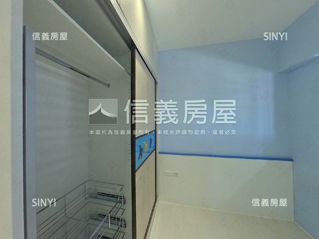 靜心高樓邊間美妝四房車位房屋室內格局與周邊環境