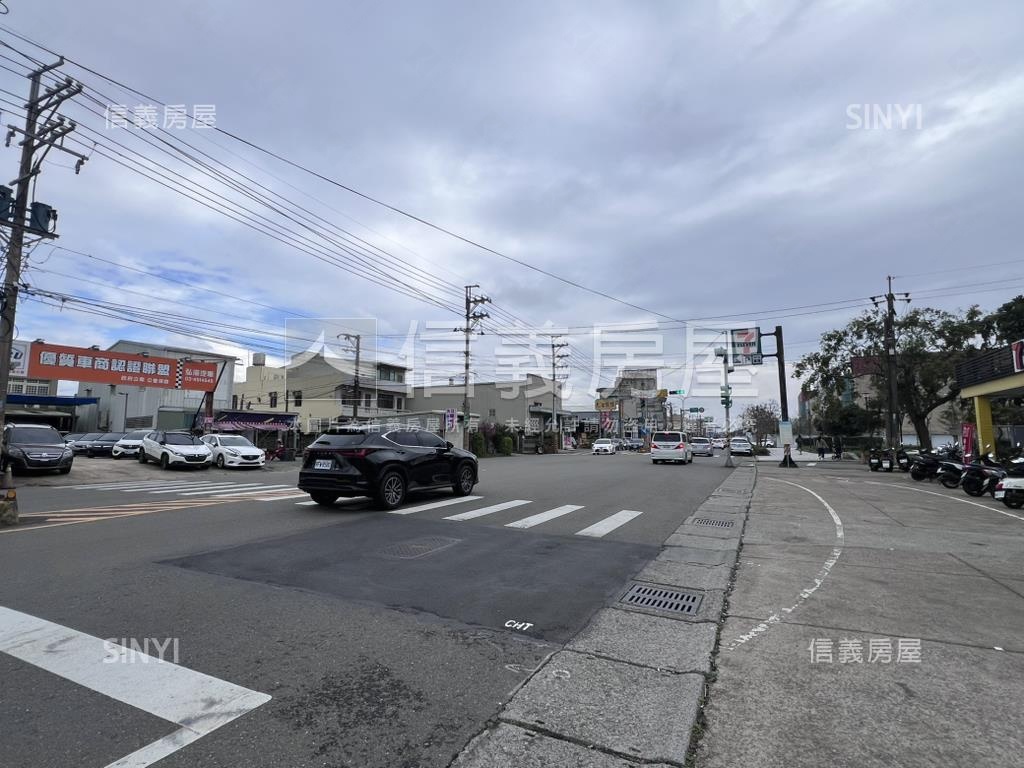 正中正東路三段店面房屋室內格局與周邊環境