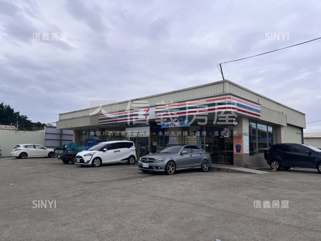 正中正東路三段店面房屋室內格局與周邊環境