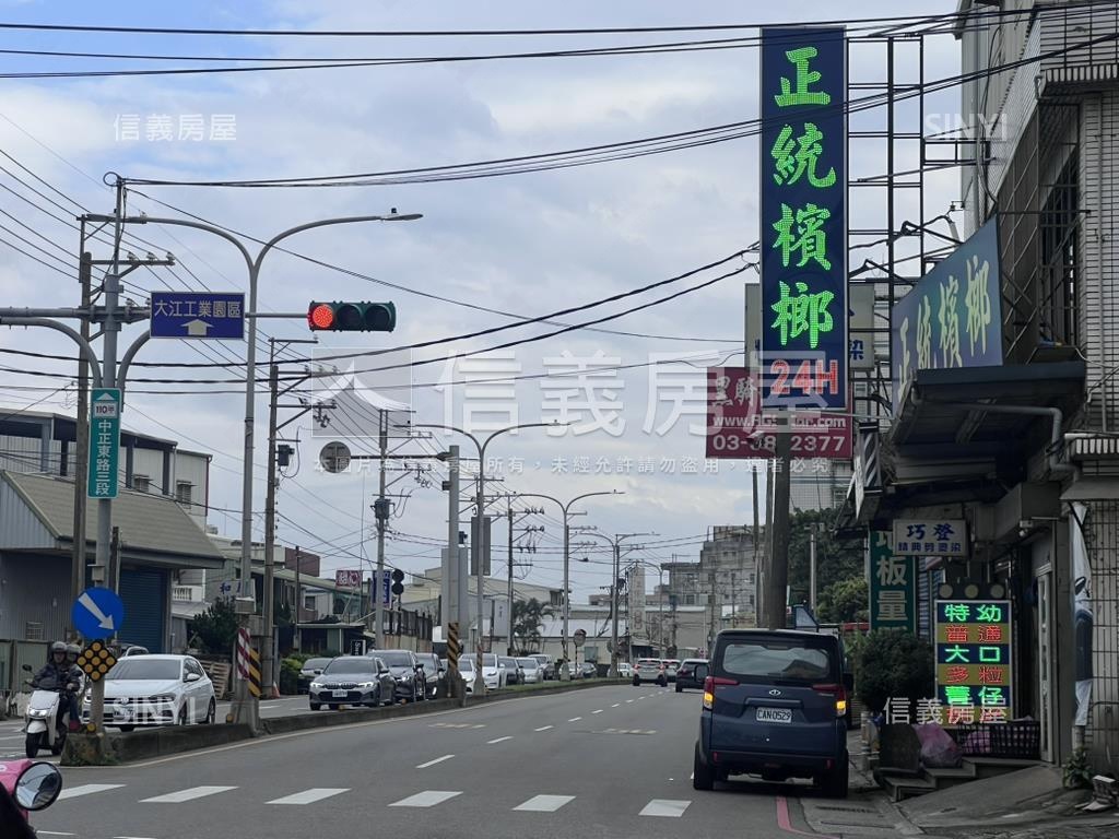 正中正東路三段店面房屋室內格局與周邊環境