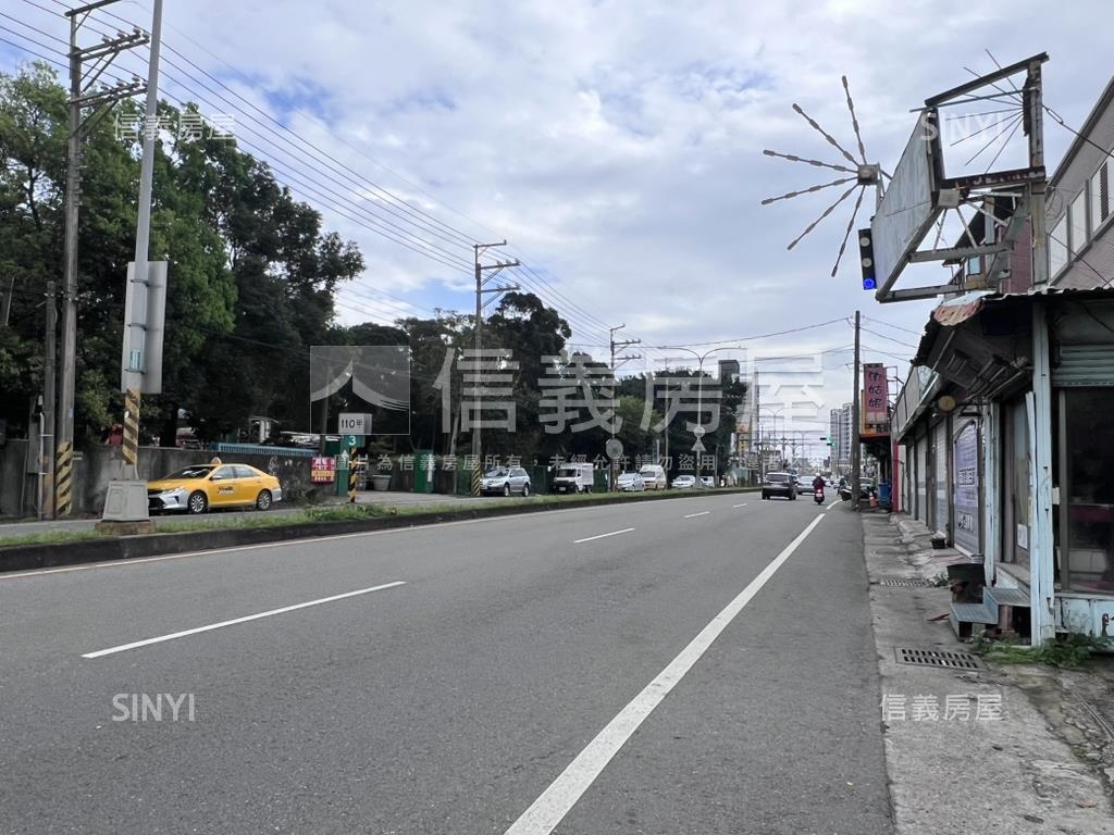 正中正東路三段店面房屋室內格局與周邊環境