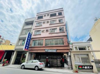 面寬九米中華大坪店宿