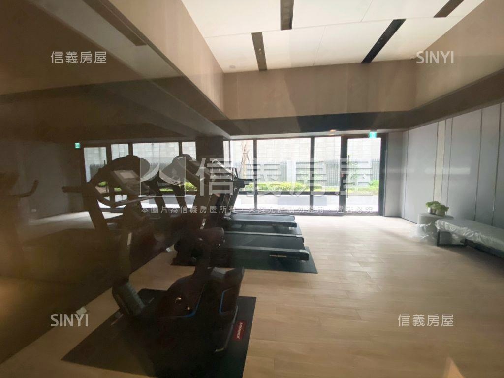 全新三房樹梢戶大露臺房屋室內格局與周邊環境