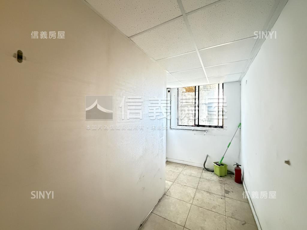 【頂樓住辦】承德路大空間房屋室內格局與周邊環境
