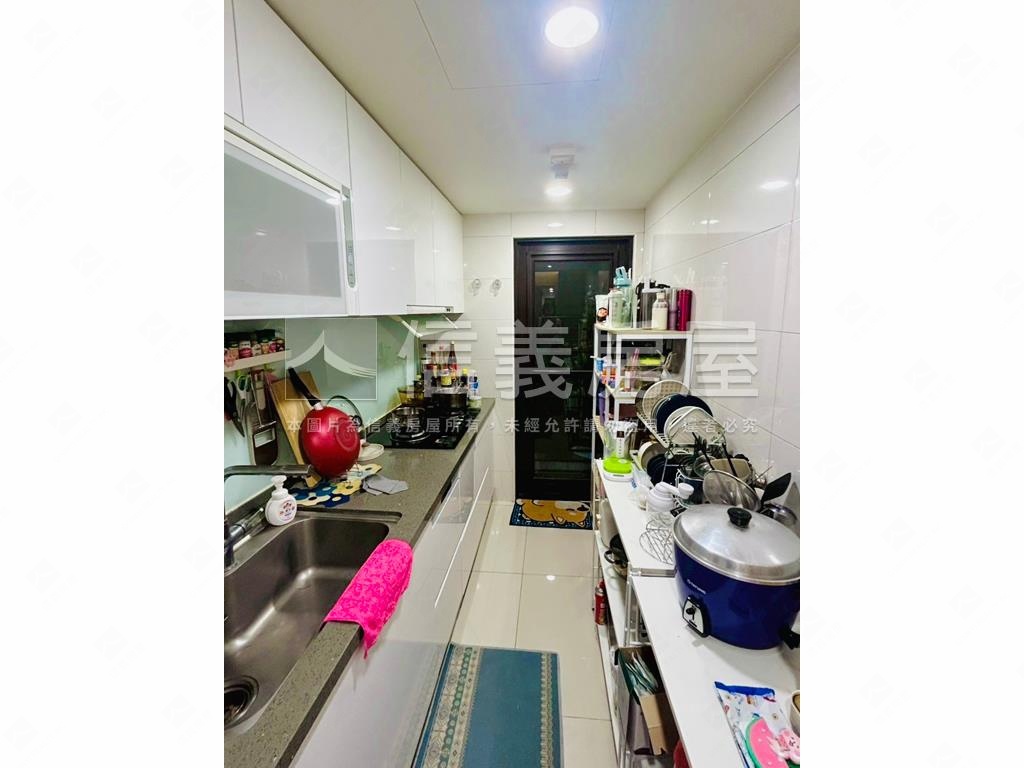 翠堤河岸｜兩房兩衛｜平車房屋室內格局與周邊環境