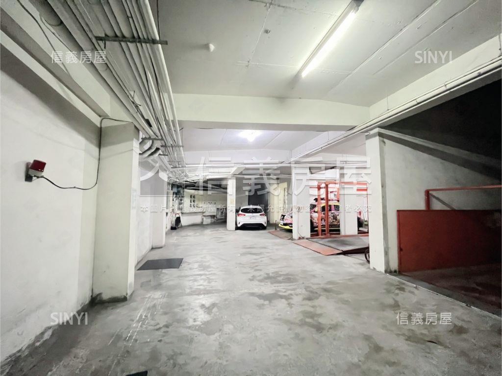 仁義街●整層收租電梯７套房屋室內格局與周邊環境