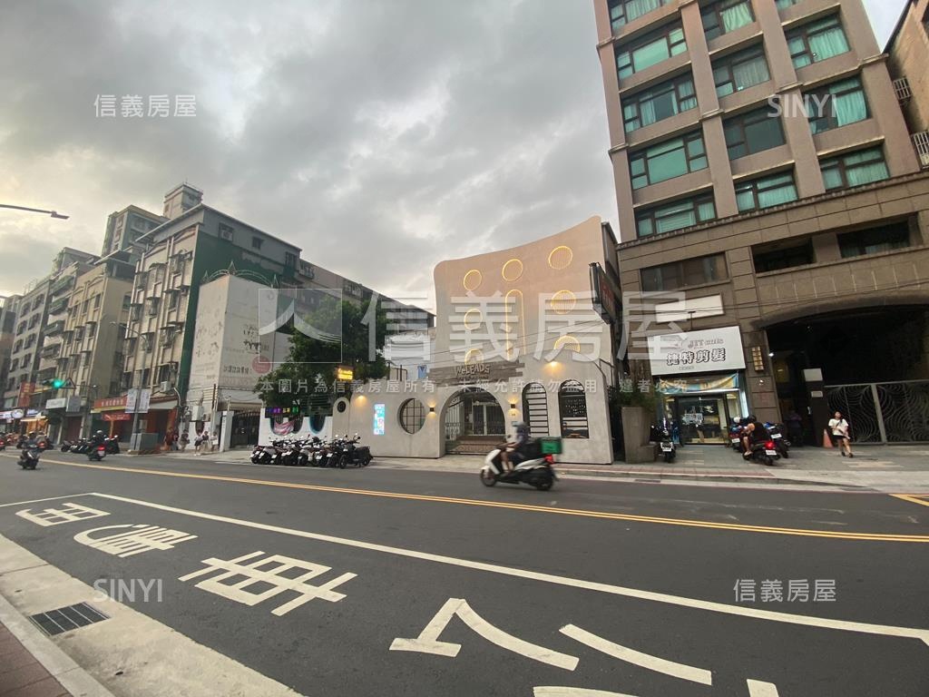 五華商圈碧華國小四房房屋室內格局與周邊環境