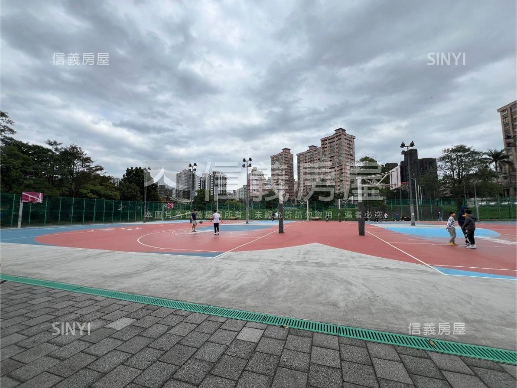 自遊城歡喜兩房房屋室內格局與周邊環境