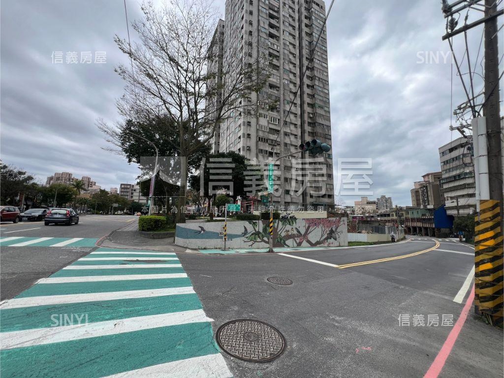 自遊城歡喜兩房房屋室內格局與周邊環境