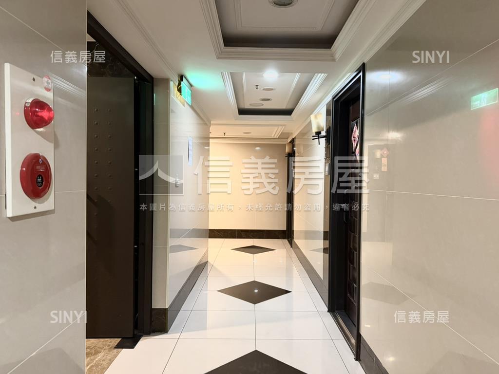 頂溪新時代高樓採光屋房屋室內格局與周邊環境