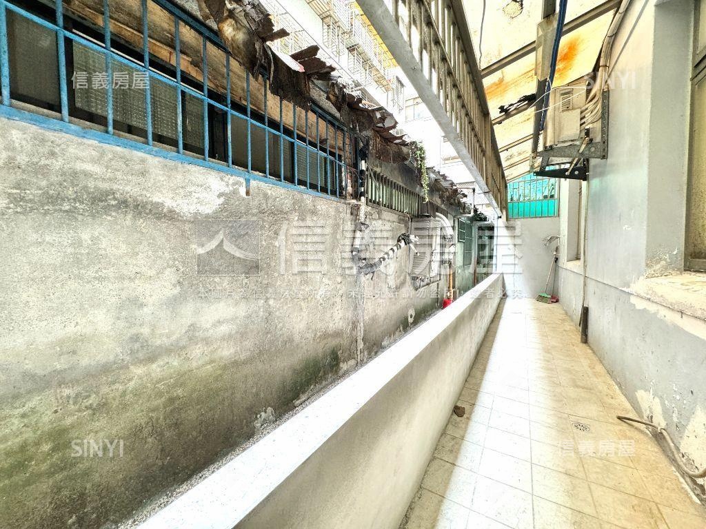 正明湖國中小學區一樓房屋室內格局與周邊環境