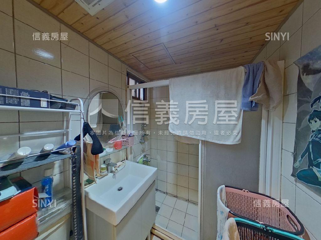 擁抱校園綠意捷運電梯三房房屋室內格局與周邊環境